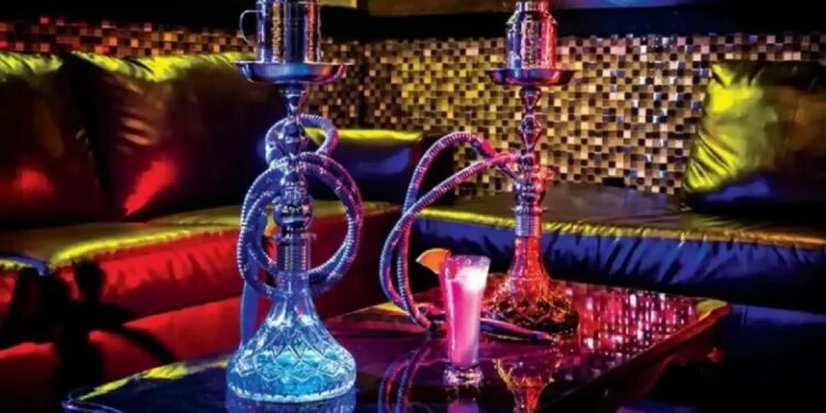 Police Raids Hookah Parlor in Mundhwa, Files Case Against Hotel Owner and Manager